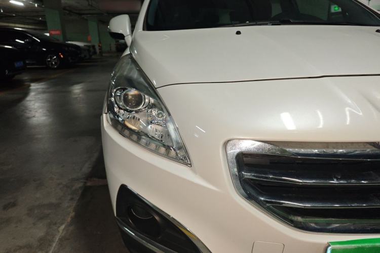 Used Peugeot 3008 2013 2.0L Automatic Trend Edition Right Front Headlight