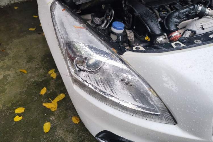 Used Peugeot 3008 2013 1.6THP Automatic Prestige Edition Right Front Headlight