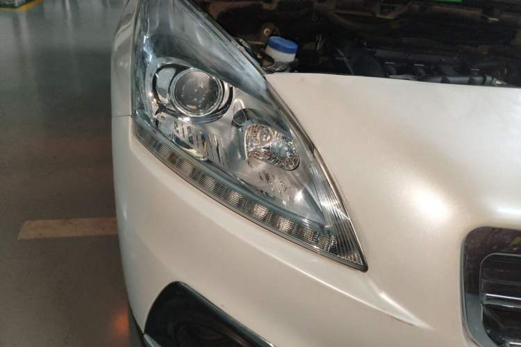 Used Peugeot 3008 2013 1.6THP Roland Garros Edition Right Front Headlight