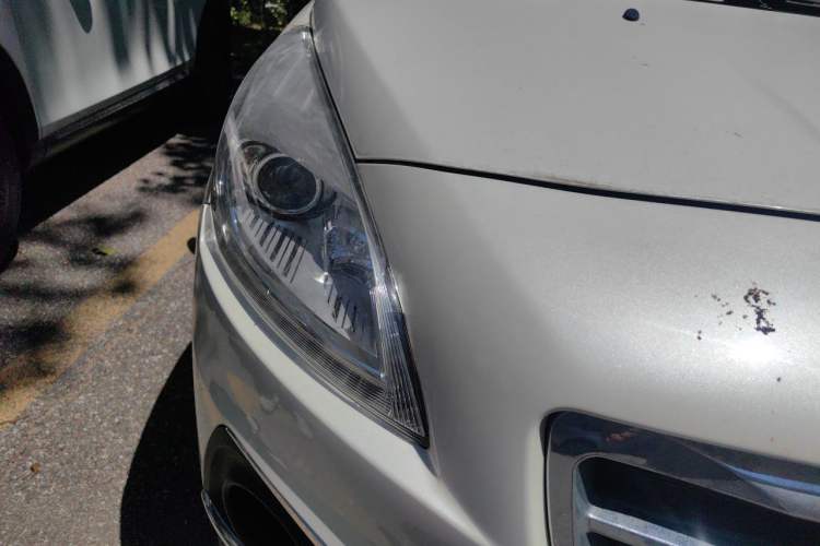 Used Peugeot 3008 2013 2.0L Automatic Trend Edition Right Front Headlight