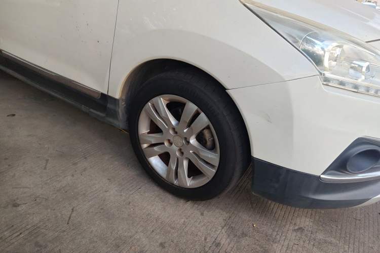 Used Peugeot 3008 2013 2.0L Automatic Trend Edition Right Front Wheel Hub
