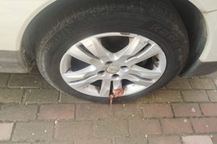 Used Peugeot 3008 2013 2.0L Manual Classic Edition Right Front Wheel Hub