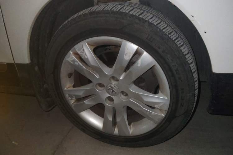 Used Peugeot 3008 2013 2.0L Manual Classic Edition Right Front Wheel Hub