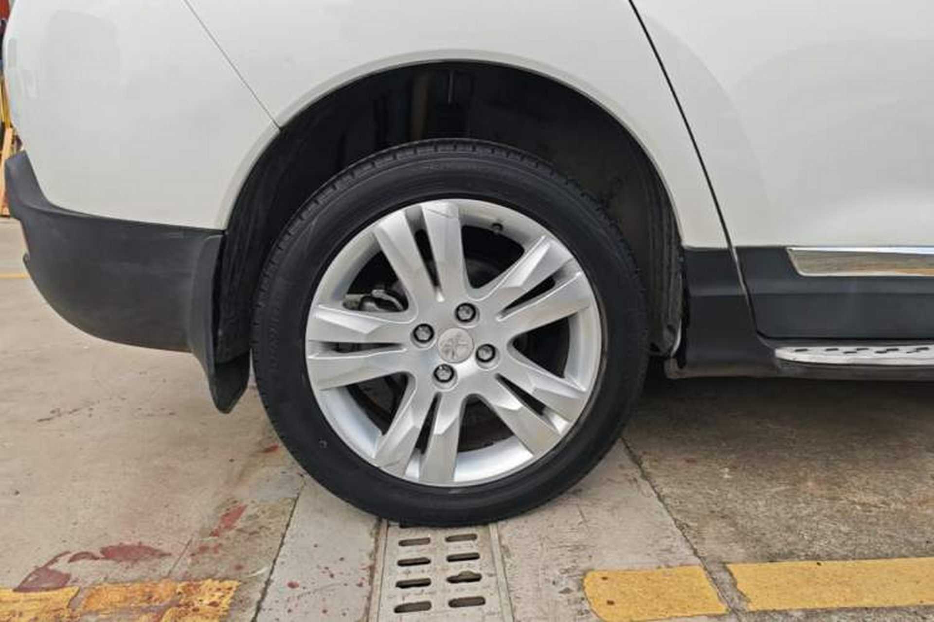 Used Peugeot 3008 2013 2.0L Automatic Trend Edition Right Rear Wheel Hub