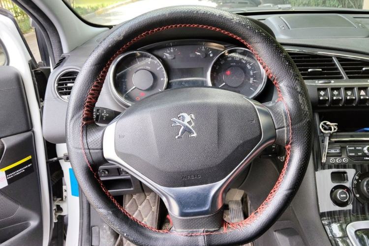 Used Peugeot 3008 2013 1.6THP Automatic Prestige Edition Steering Wheel