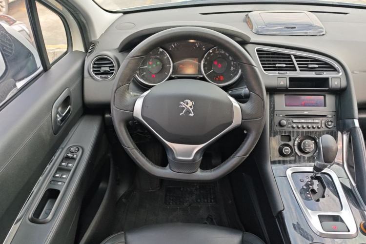 Used Peugeot 3008 2013 2.0L Automatic Trend Edition Steering Wheel