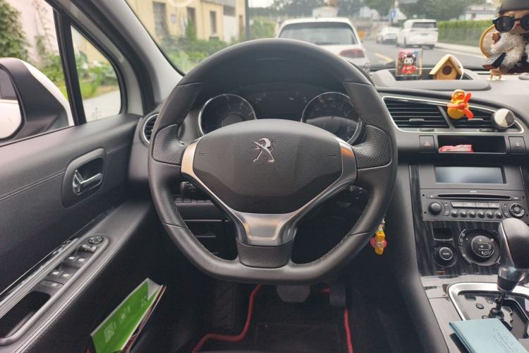Used Peugeot 3008 2013 2.0L Automatic Trend Edition Steering Wheel