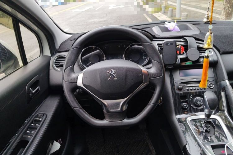 Used Peugeot 3008 2013 2.0L Automatic Trend Edition Steering Wheel