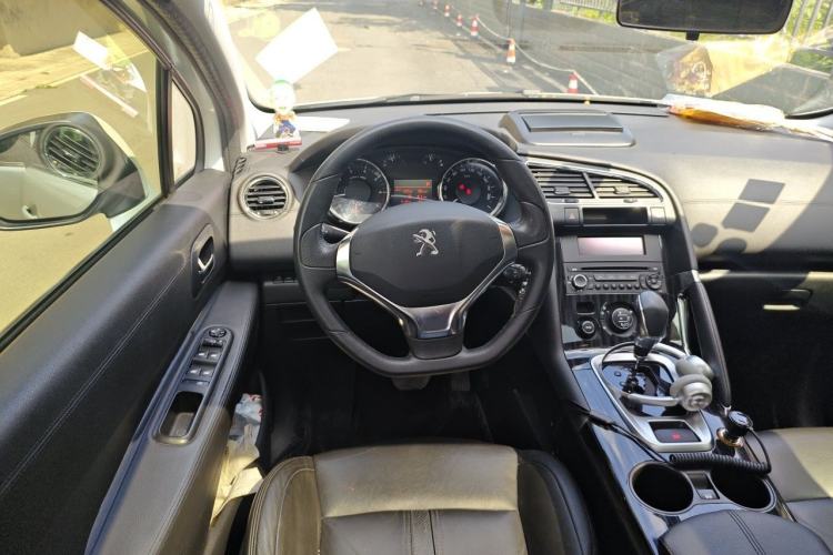 Used Peugeot 3008 2013 2.0L Automatic Trend Edition Steering Wheel