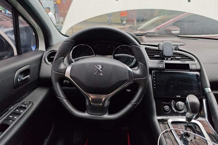 Used Peugeot 3008 2013 1.6THP Automatic Trend Edition Steering Wheel