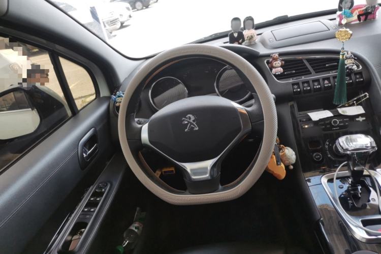 Used Peugeot 3008 2013 1.6THP Automatic Prestige Edition Steering Wheel