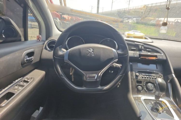 Used Peugeot 3008 2013 2.0L Automatic Trend Edition Steering Wheel