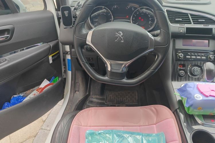 Used Peugeot 3008 2013 2.0L Automatic Trend Edition Steering Wheel