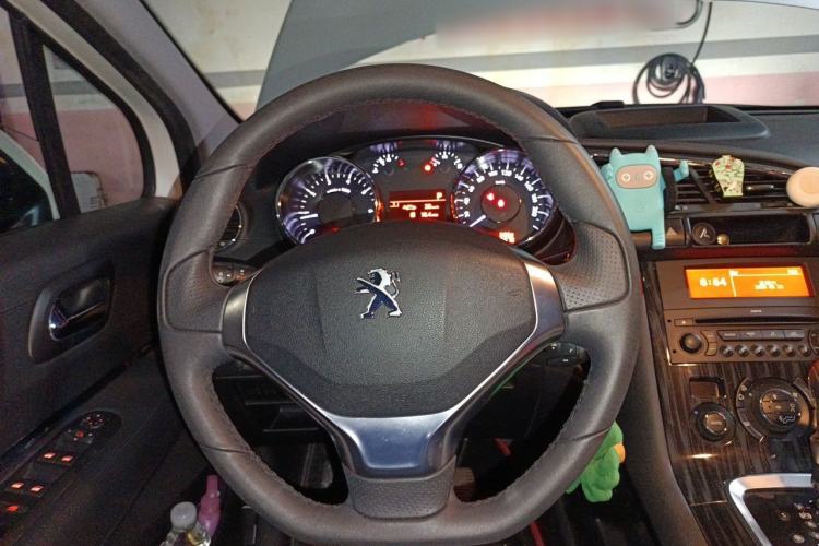 Used Peugeot 3008 2013 1.6THP Automatic Trend Edition Steering Wheel