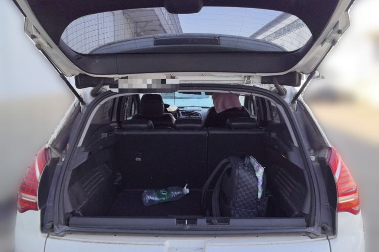 Used Peugeot 3008 2013 1.6THP Automatic Prestige Edition Trunk