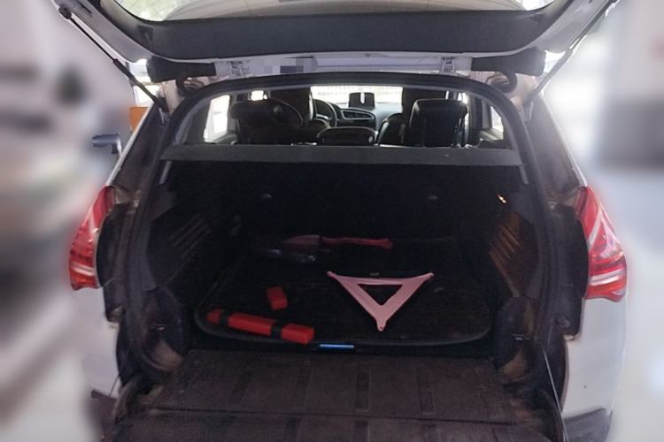 Used Peugeot 3008 2013 2.0L Automatic Trend Edition Trunk