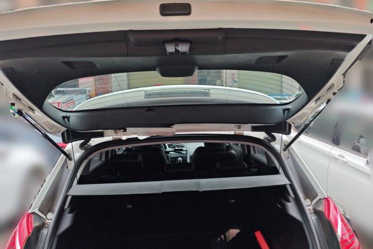 Used Peugeot 3008 2013 1.6THP Automatic Trend Edition Trunk