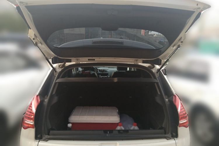 Used Peugeot 3008 2013 1.6THP Automatic Prestige Edition Trunk