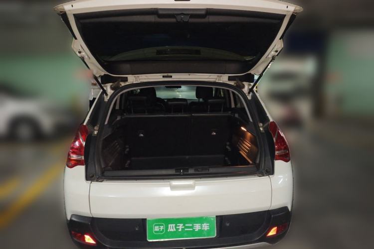 Used Peugeot 3008 2013 2.0L Automatic Trend Edition Trunk