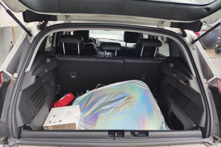 Used Peugeot 3008 2013 1.6THP Automatic Prestige Edition Trunk