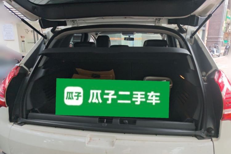 Used Peugeot 3008 2013 2.0L Automatic Trend Edition Trunk