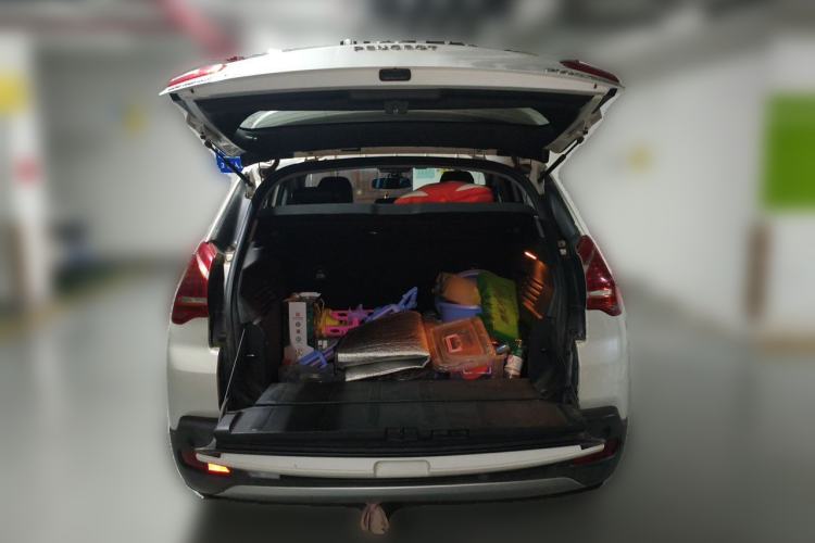 Used Peugeot 3008 2013 1.6THP Roland Garros Edition Trunk