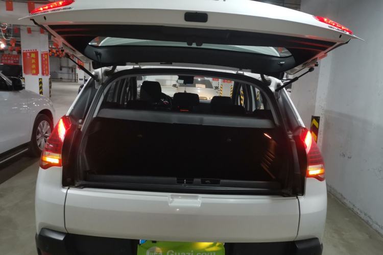 Used Peugeot 3008 2013 2.0L Manual Classic Edition Trunk