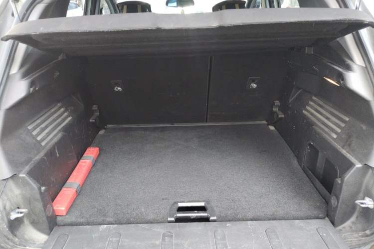 Used Peugeot 3008 2013 2.0L Automatic Trend Edition Trunk