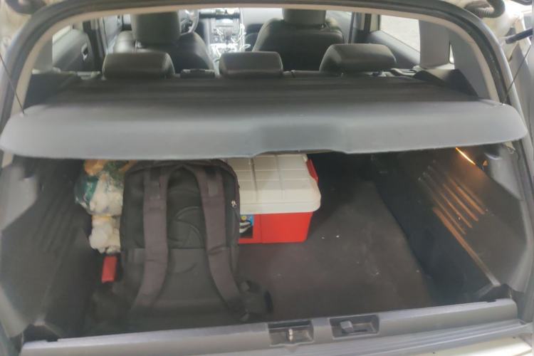 Used Peugeot 3008 2013 2.0L Automatic Trend Edition Trunk