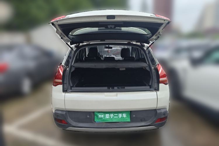 Used Peugeot 3008 2013 2.0L Automatic Trend Edition Trunk