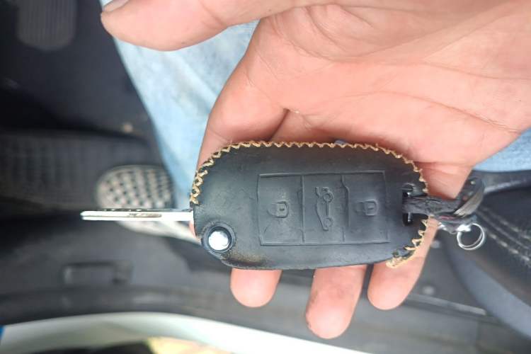 Used Peugeot 3008 2013 1.6THP Automatic Prestige Edition Vehicle Key