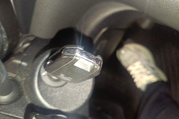 Used Peugeot 3008 2013 1.6THP Automatic Prestige Edition Vehicle Key