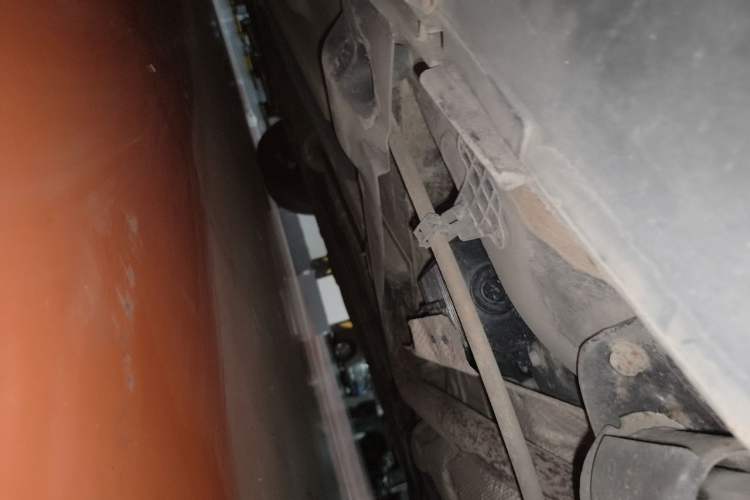 Used Peugeot 3008 2013 1.6THP Automatic Prestige Edition Chassis Rear Left