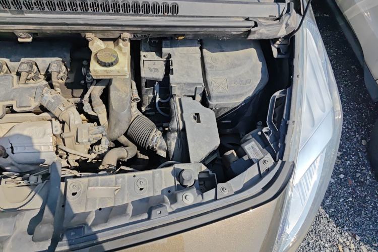 Used Peugeot 3008 2013 1.6THP Automatic Prestige Edition Engine Bay Left