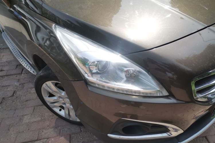 Used Peugeot 3008 2013 2.0L Automatic Trend Edition Right Front Headlight