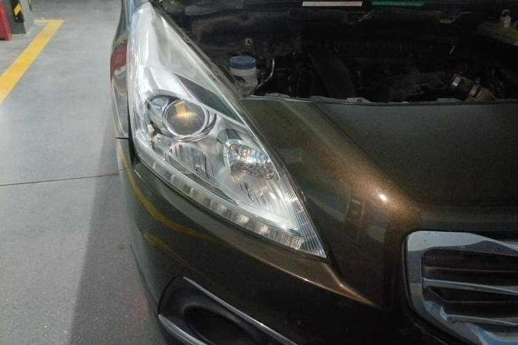 Used Peugeot 3008 2014 1.6THP Automatic Enjoyment Edition Right Front Headlight