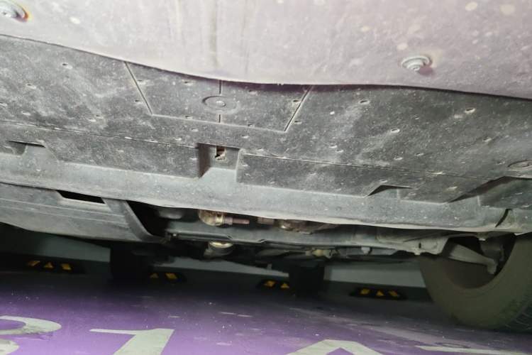 Used Peugeot 3008 2014 1.6THP Roland Garros Edition Chassis Front