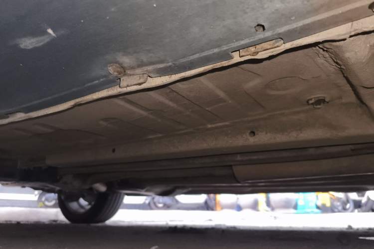 Used Peugeot 3008 2014 1.6THP Roland Garros Edition Chassis Front Right