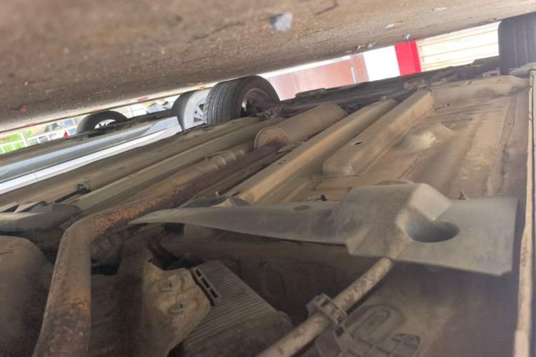 Used Peugeot 3008 2014 1.6THP Roland Garros Edition Chassis Rear Left