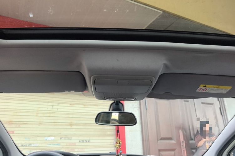 Used Peugeot 3008 2014 1.6THP Roland Garros Edition Headliner