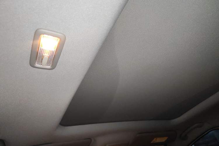 Used Peugeot 3008 2014 1.6THP Roland Garros Edition Headliner