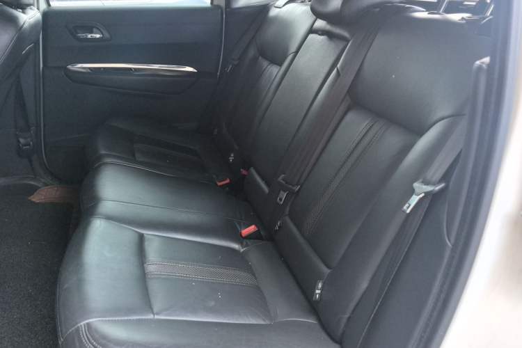 Used Peugeot 3008 2014 1.6THP Roland Garros Edition Left Rear Seat