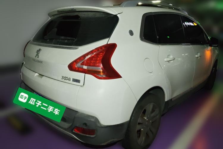 Used Peugeot 3008 2014 1.6THP Roland Garros Edition Rear Right 45 Deg
