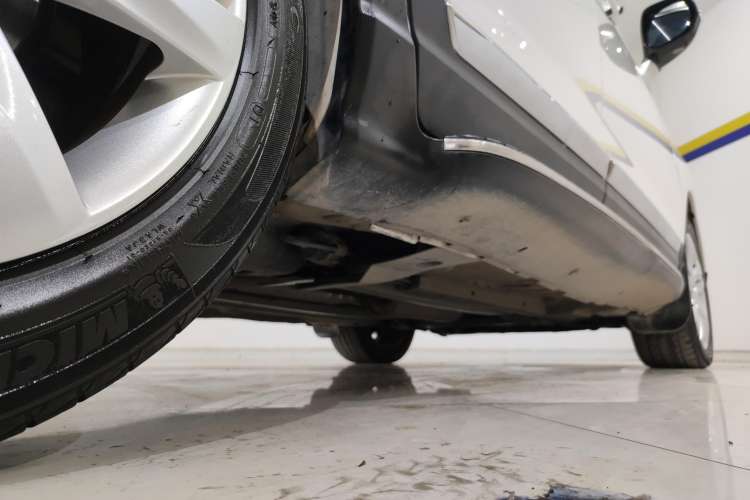 Used Peugeot 3008 2014 1.6THP Automatic Enjoyment Edition Right Side Sill