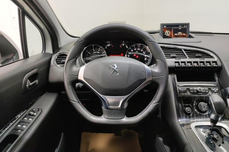 Used Peugeot 3008 2014 1.6THP Automatic Enjoyment Edition Steering Wheel