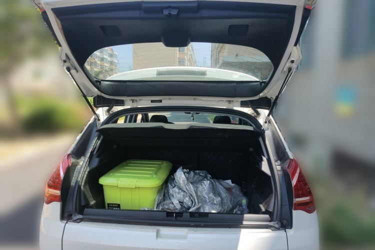 Used Peugeot 3008 2014 1.6THP Roland Garros Edition Trunk