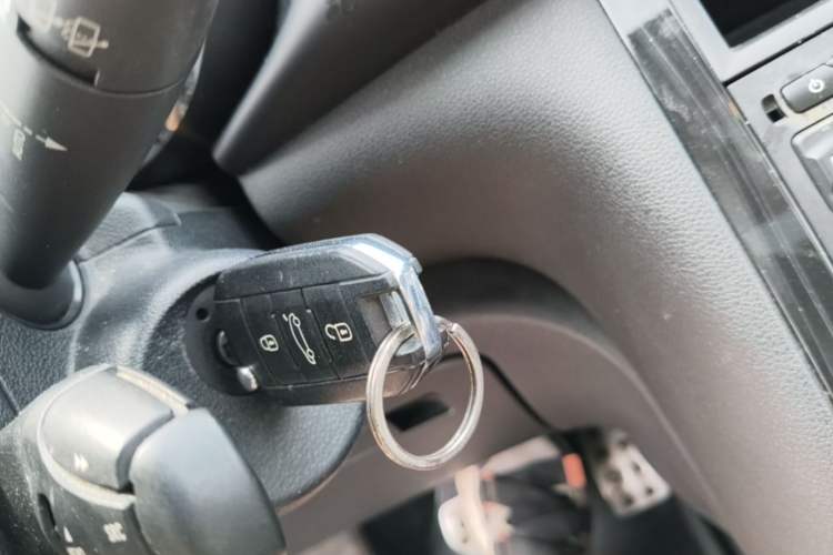 Used Peugeot 3008 2014 1.6THP Roland Garros Edition Vehicle Key
