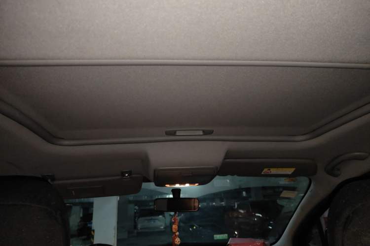 Used Peugeot 3008 2015 2.0L Automatic Classic Edition Headliner