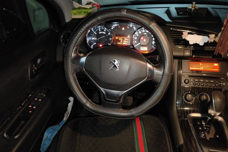 Used Peugeot 3008 2015 2.0L Automatic Classic Edition Steering Wheel