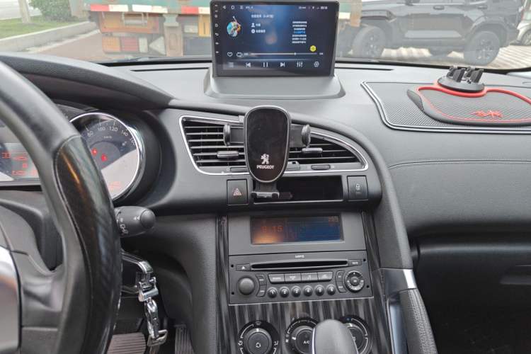 Used Peugeot 3008 2015 2.0L Automatic Classic Edition Audio And AC Panel